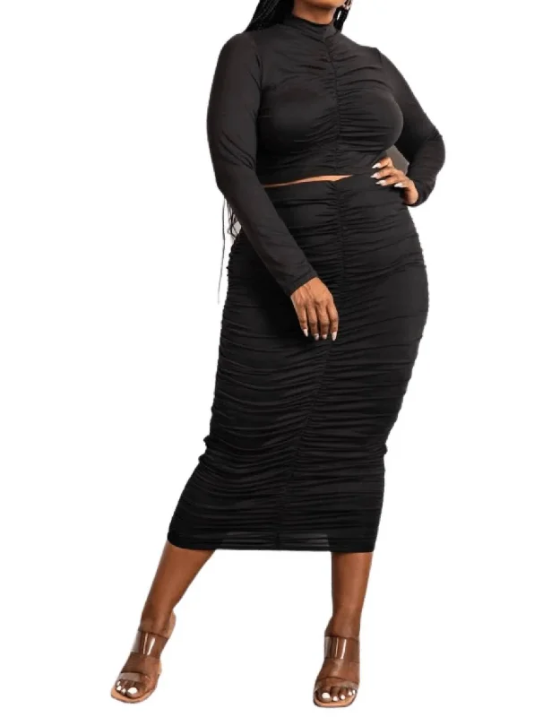 Two Piece Long Sleeve Ruched Top And Skirt Set In Black